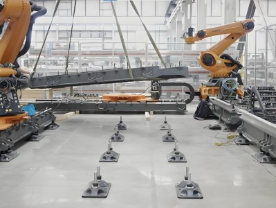 机器人地轨的维护方法